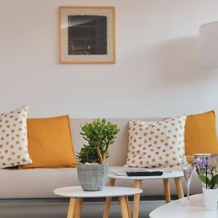 Luxury Nassa Penthouse With Private Terrace In Daire *