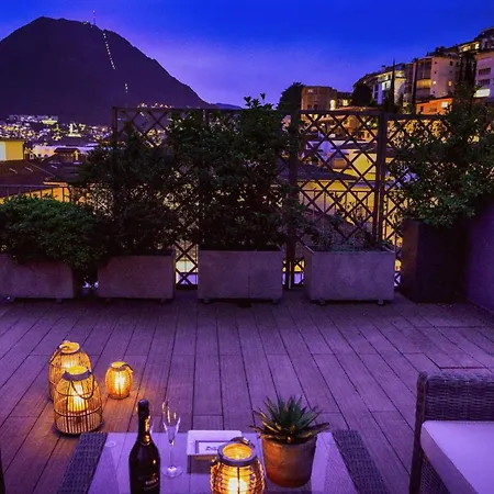 Luxury Nassa Penthouse With Private Terrace In 루가노